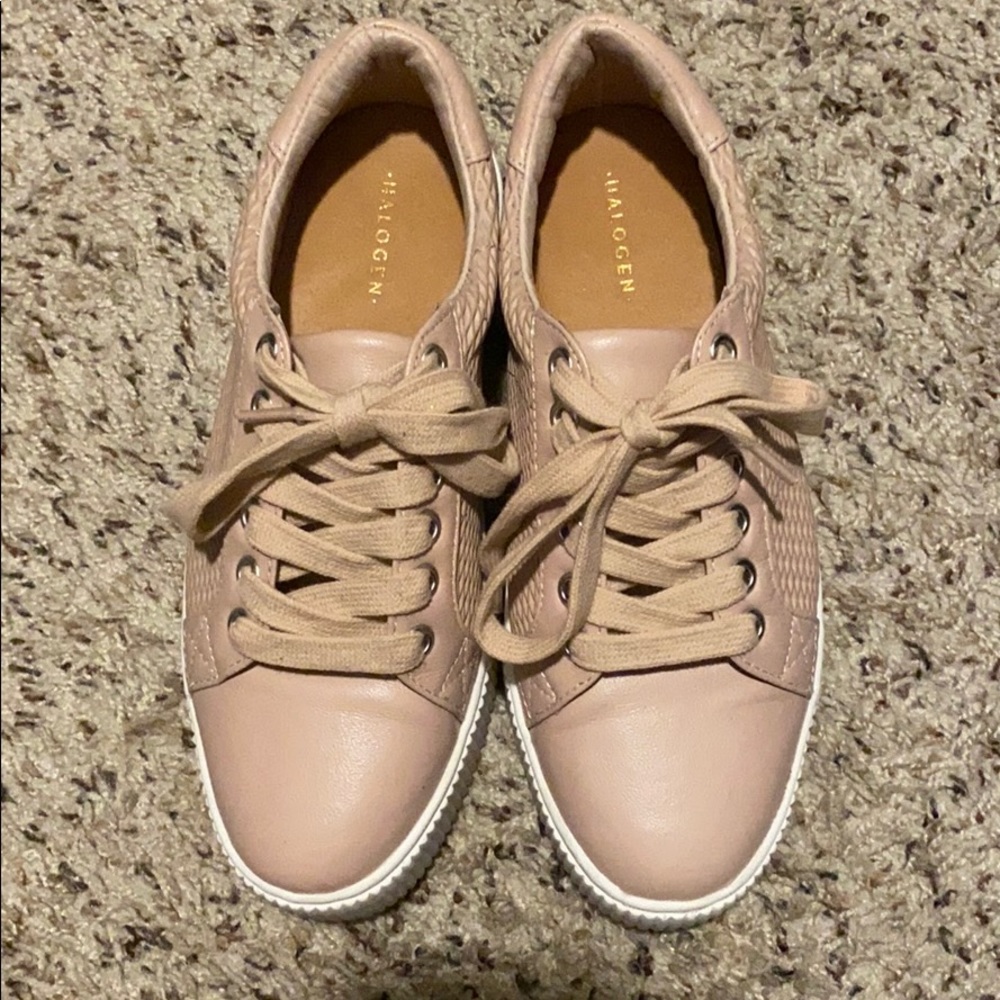 Halogen shoes